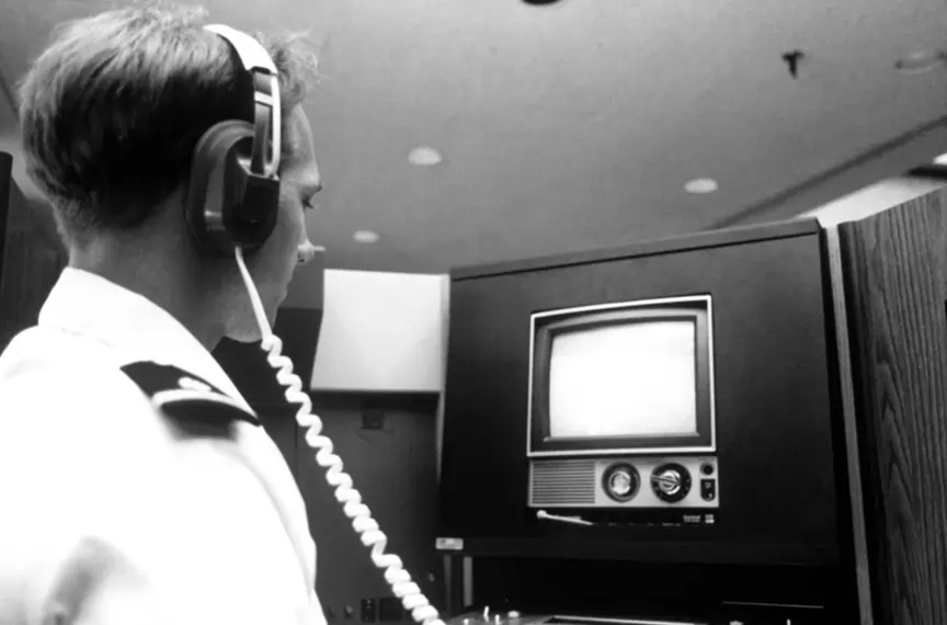 Drilling Structures (1946)